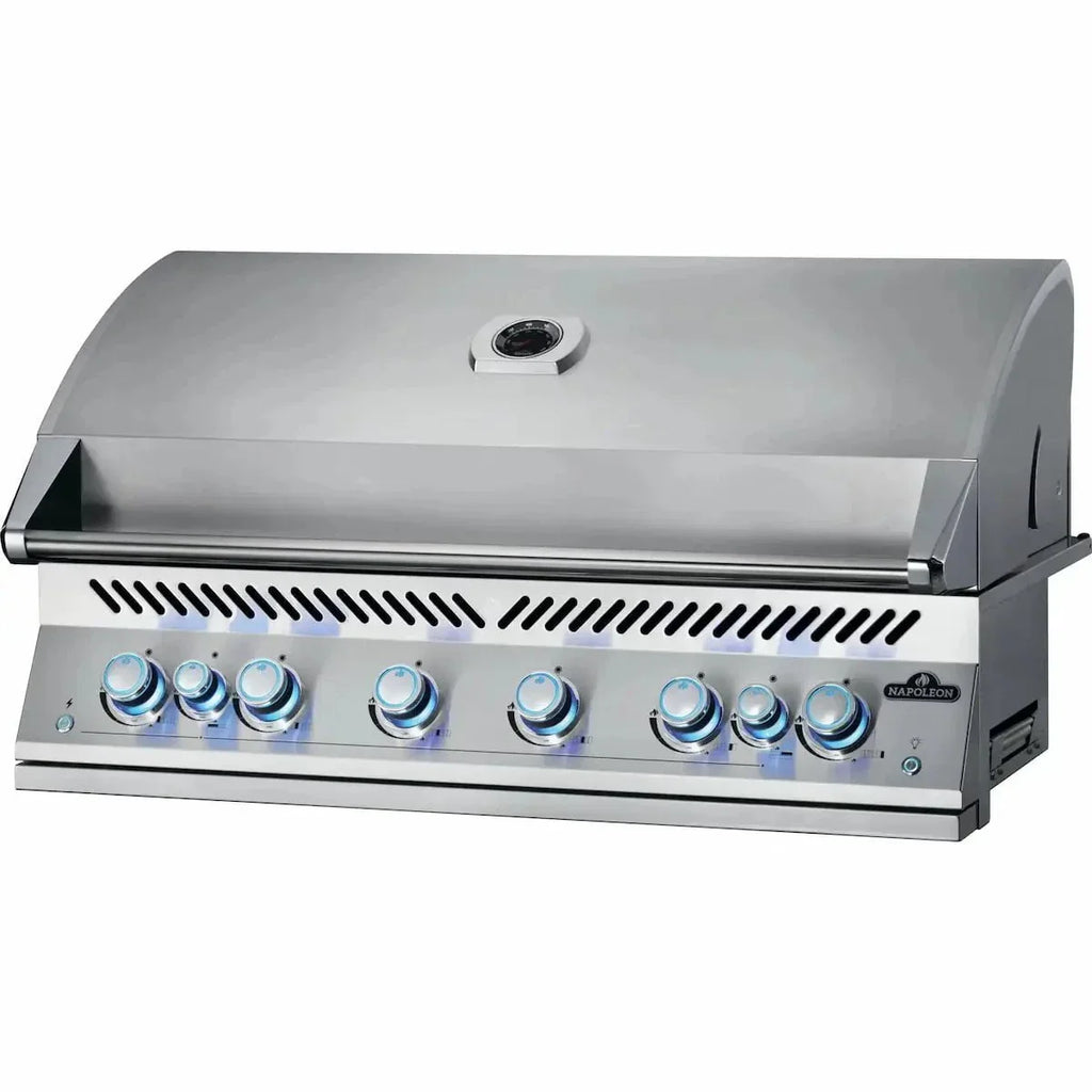 Napoleon Built-In 700 Series 44-inch Gas BBQ. Grill with Rear Infrared Burner BIG44RB-1