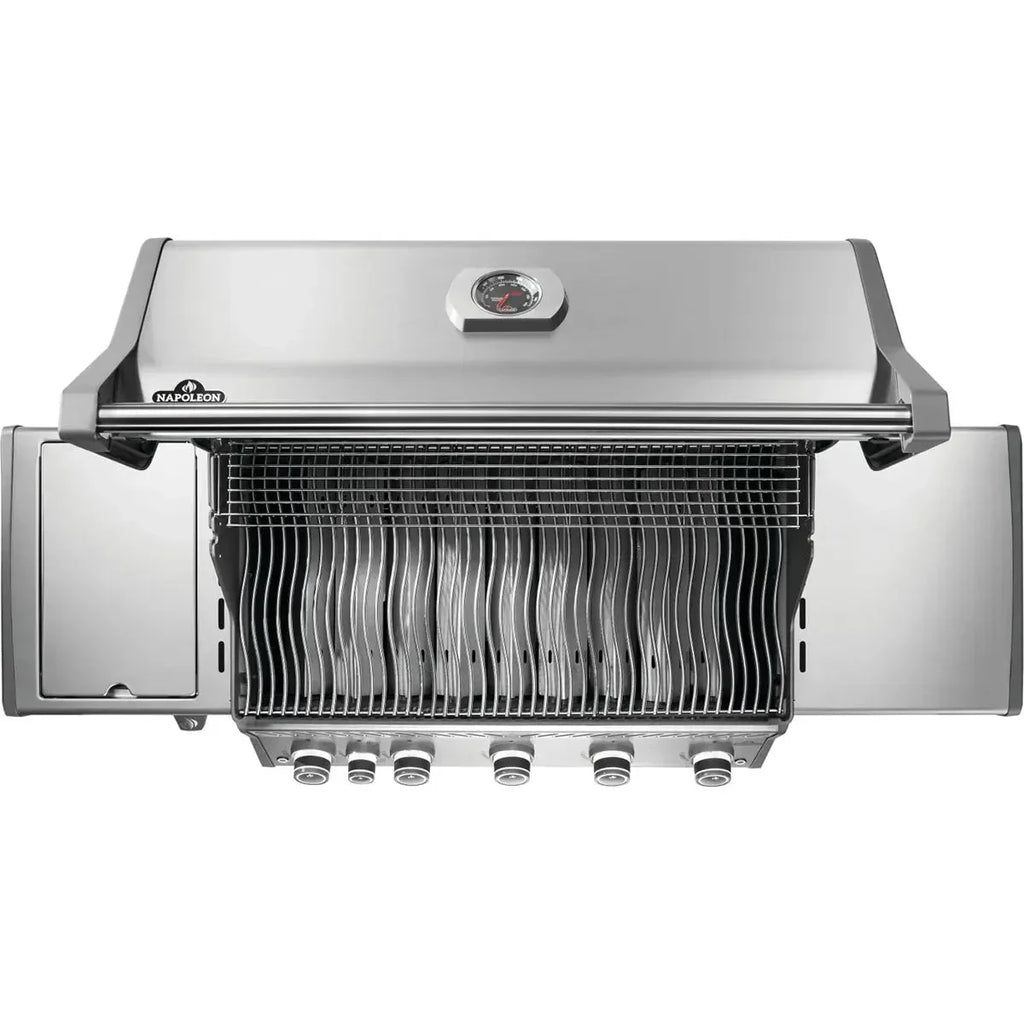 Napoleon Rogue PRO 625 Gas BBQ Grill with Infrared Side Burner