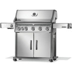 Napoleon Rogue PRO 625 Gas BBQ Grill with Infrared Side Burner