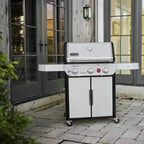Weber Genesis SP-S-325 Gas BBQ Grill
