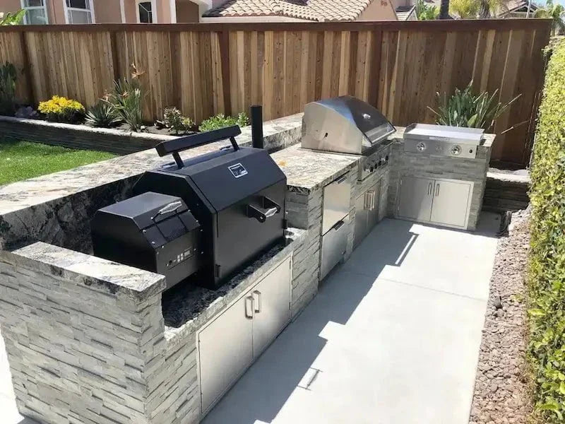 Yoder Smokers YS640s Built-In Pellet Grill with ACS and Valance