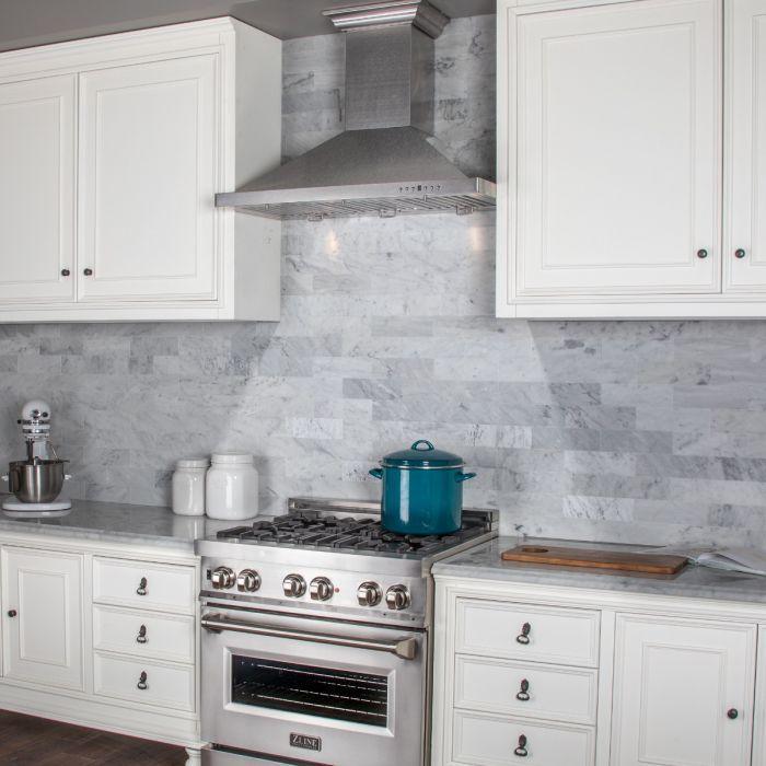 ZLINE 30 in Wall Mount Range Hood Satin Stainless Steel Convertible Vent Designer Series 400 CFM (8KBS-30)