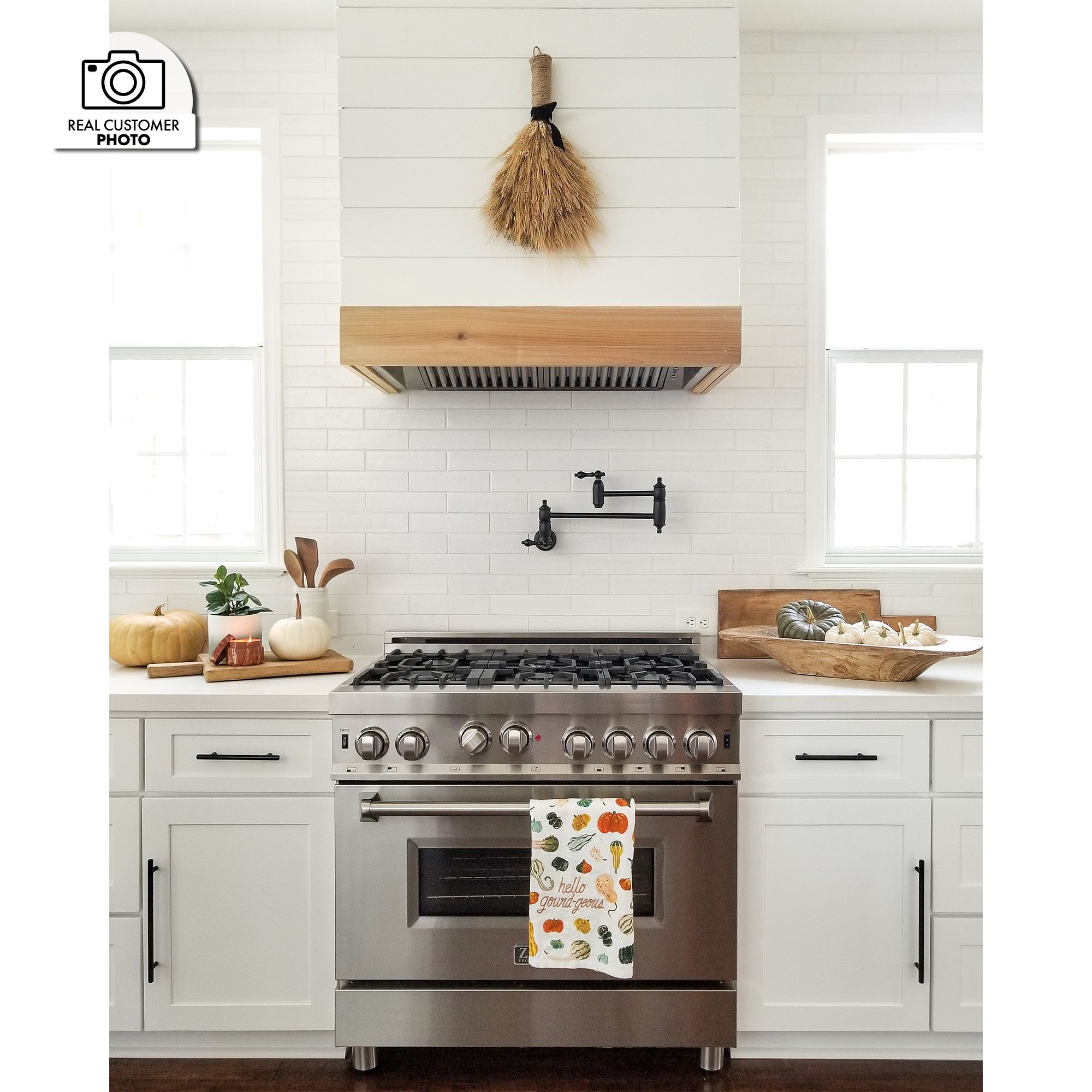 ZLINE 34 in Range Hood Insert Outdoor Stainless Steel 21 in Depth 700 CFM (721-304-34)